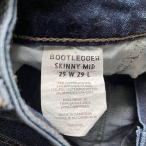 Bootlegger Mid-Rise Skinny Jeans - Picture 3 of 4